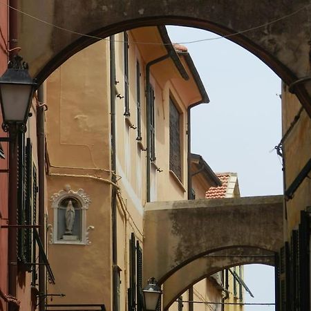 Sea View, In The Old Town Santo Stefano Al Mare Apartment ภายนอก รูปภาพ
