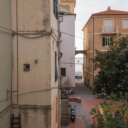 Sea View, In The Old Town Santo Stefano Al Mare Apartment ภายนอก รูปภาพ